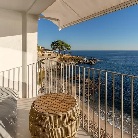 Casa Concha En Primera Linea De Mar Калелья-де-Палафружель