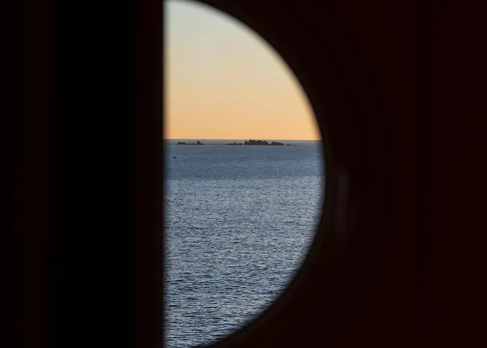 Casa Concha En Primera Linea De Mar * קאלייה דה פאלאפרוג'ל